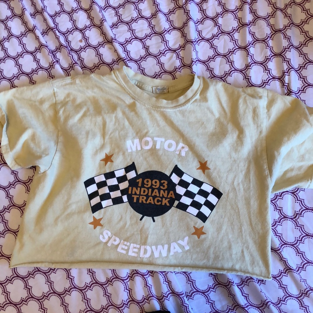 yellow urban t shirt